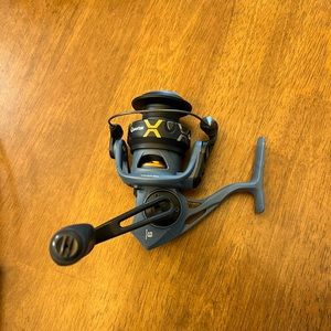 Quantum smoke X spinning reel